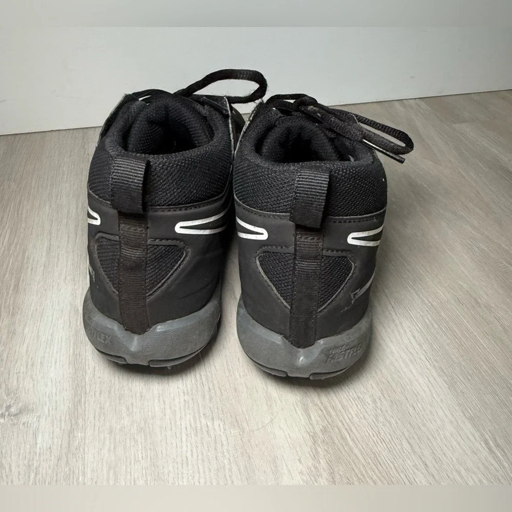 Nike Alpha Huarache Elite 3 Mid Football Cleats Black White Sz 6Y